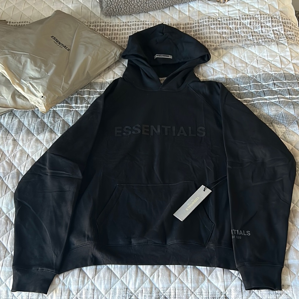 Black S/M essentials hoodie